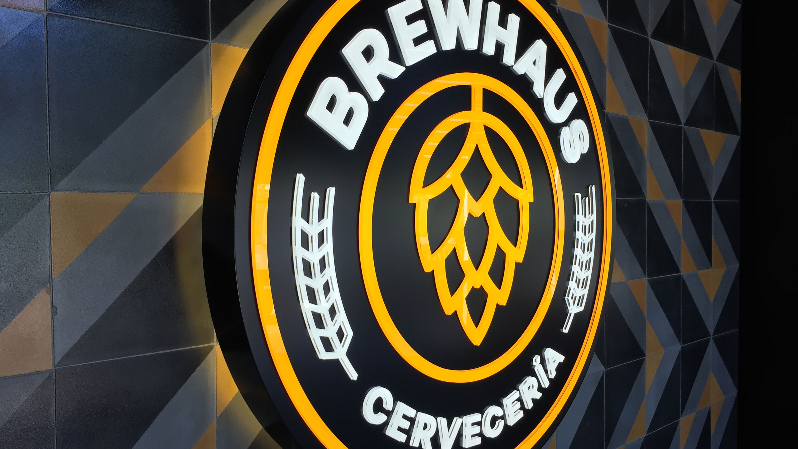 brewhaus branding